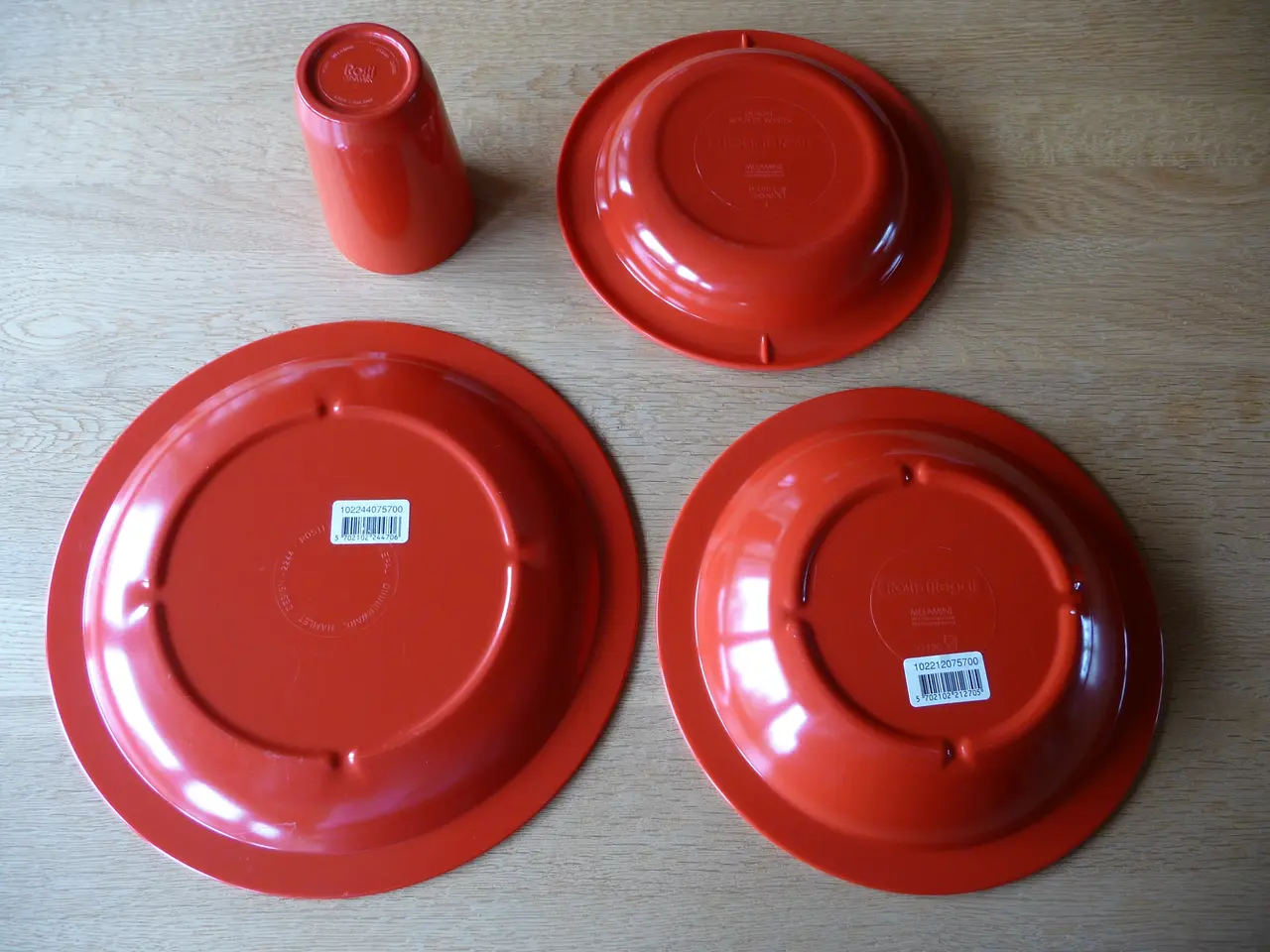 Billede 4 - ROSTI SERVICE RØD  - TALLERKEN, KRUS & KOP