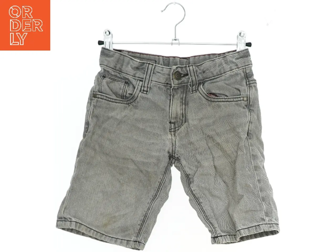 Billede 1 - Grå denim shorts fra C & A (str. 128)