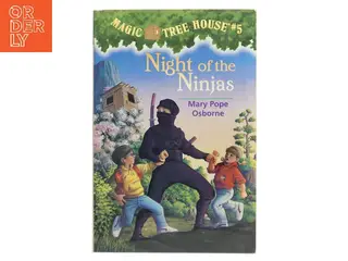Night of the ninjas af Mary Pope Osborne (Bog)