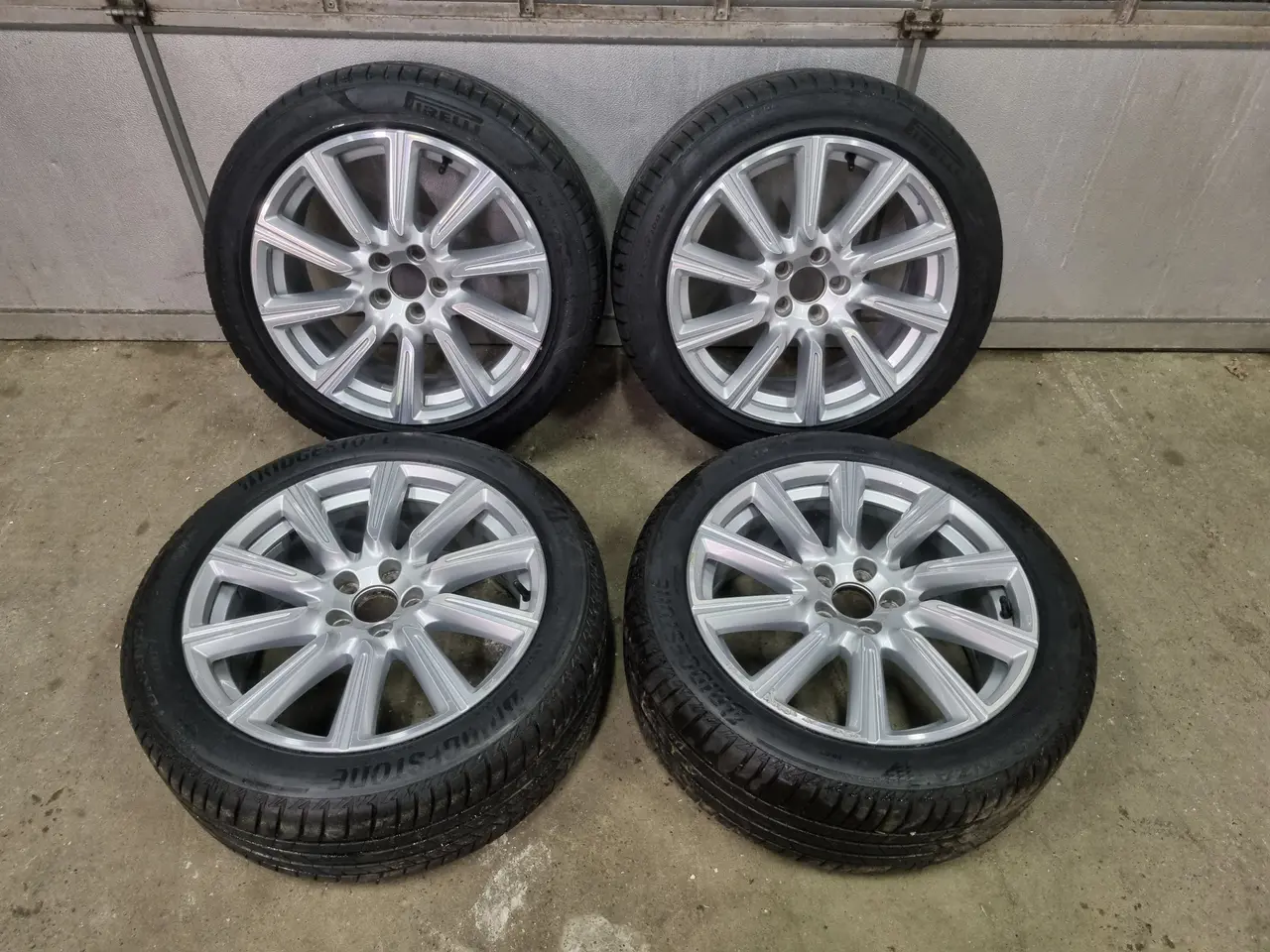 Billede 1 - 18" Volvo fælge med sommerdæk