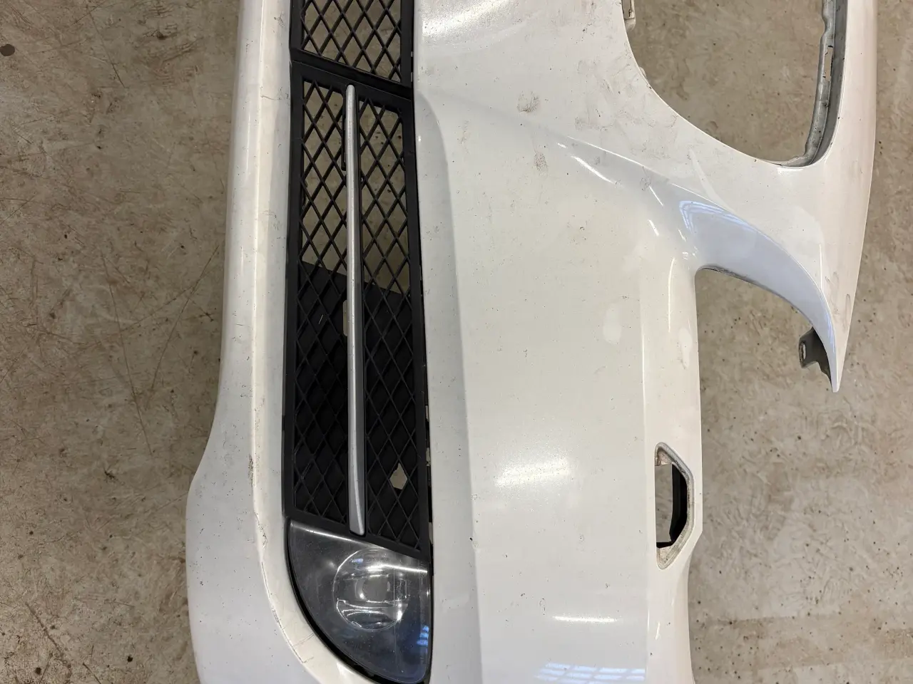 Billede 2 - Forkofanger med tågelygter til BMW F10