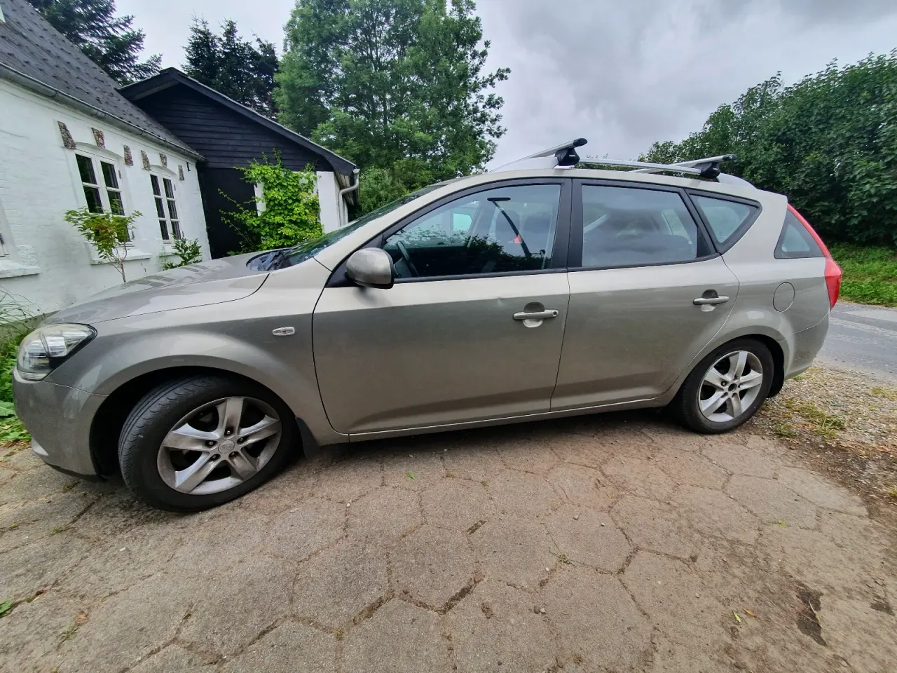 Billede 1 - Kia Ceed 2012 syn 2år Diesel 242.000