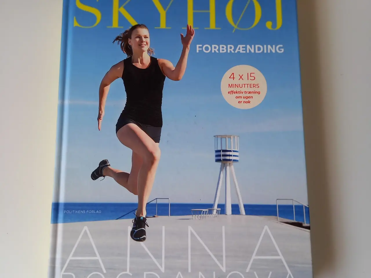 Billede 1 - Skyhøj forbrænding af Anna Bogdanova