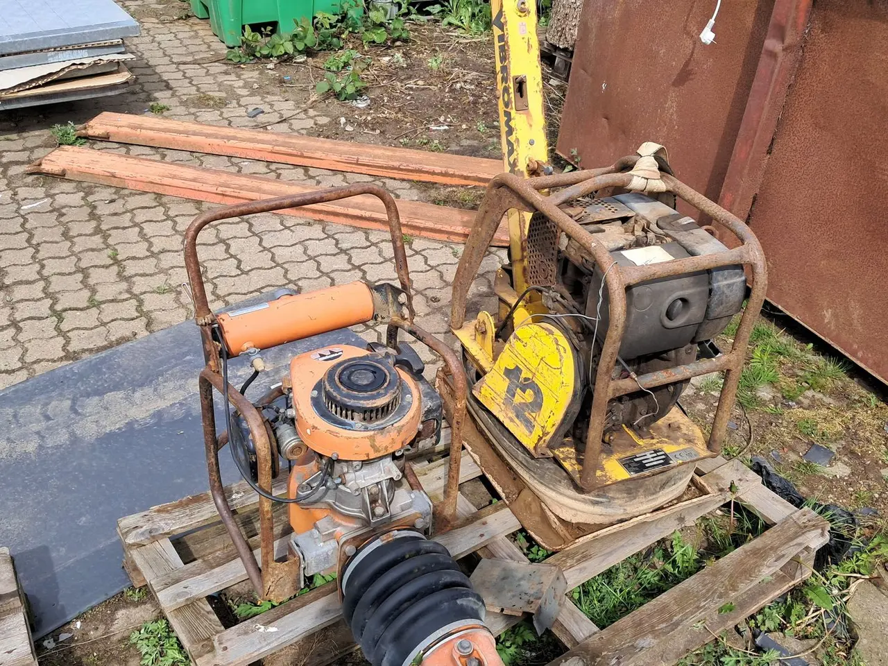 Billede 3 - Vibromax Pladevibrator 2 stk. vibrationsmaskiner