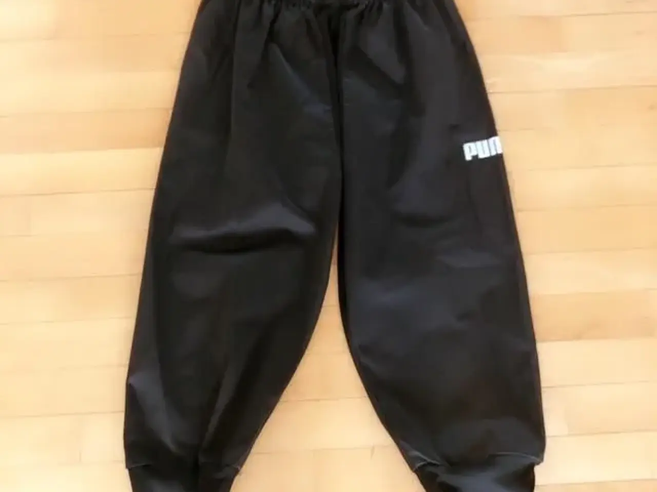 Billede 1 - Puma Beavernylon træningsknickers str M