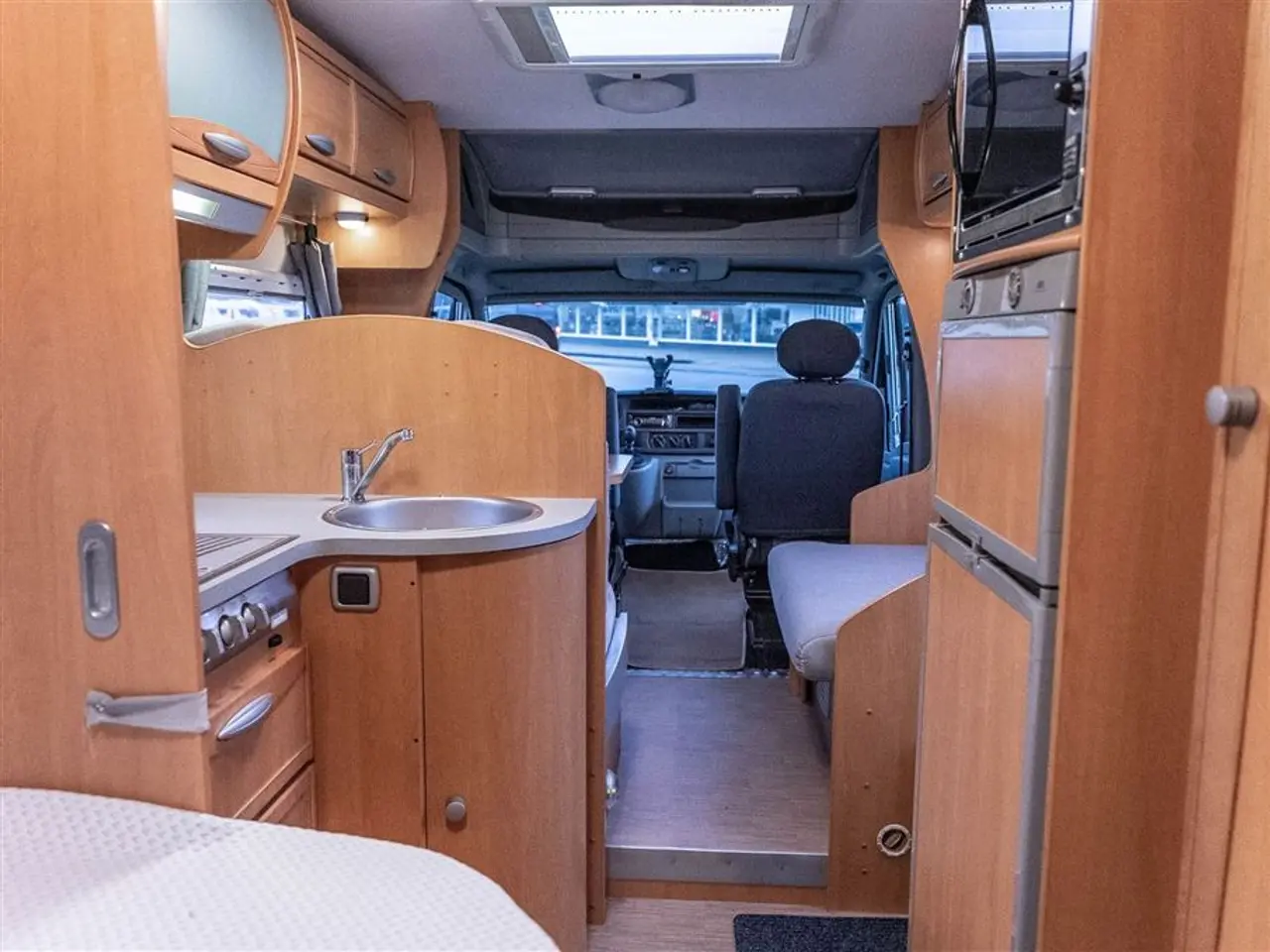 Billede 7 - 2010 - CI Riviera 95 P Godt udstyret autocamper sælges til CVR