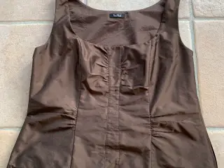 Vera Mont top str. 46
