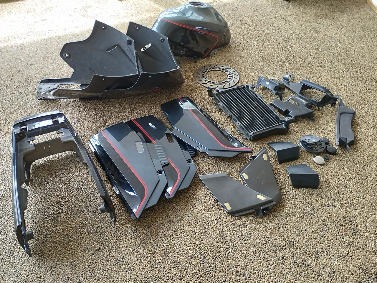 Billede 6 - Stel for og bag til Kawasaki GPX 750R ( se % ) .
