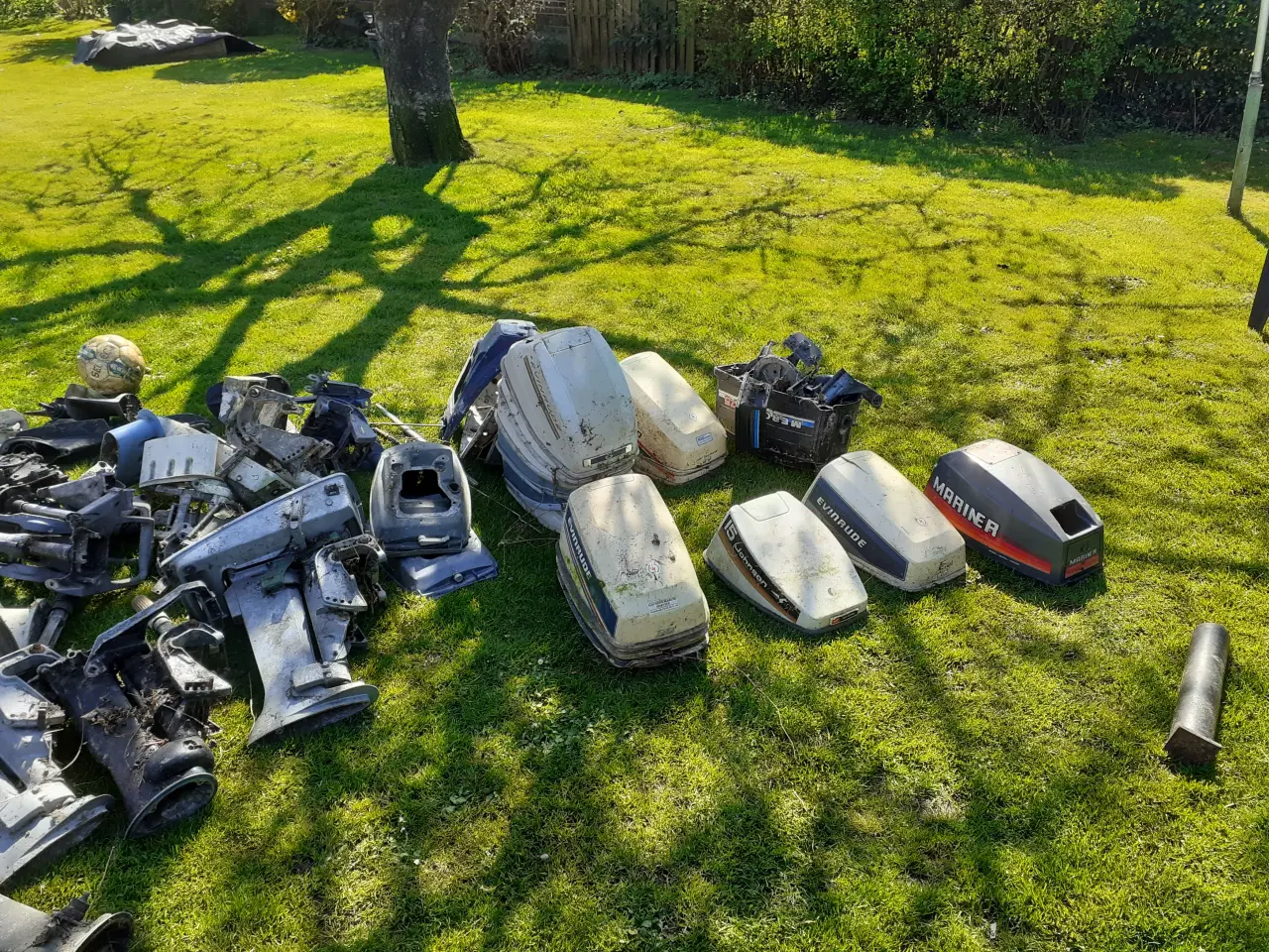 Billede 6 - Ældre stumper til påhængsmotor 