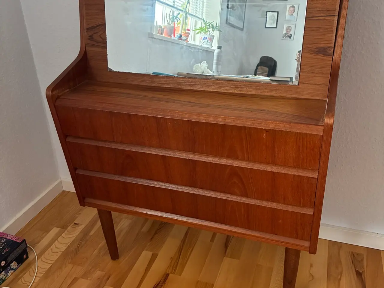 Billede 3 - Retro teak skrivebord