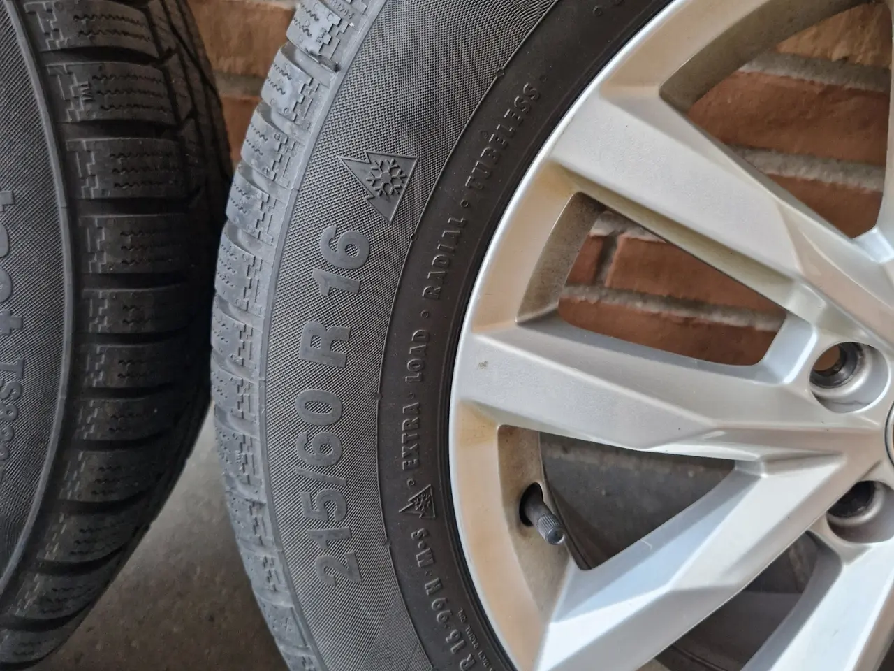 Billede 7 - Vinterdæk ContiWinterContact 215/60 R16 m. alufælg
