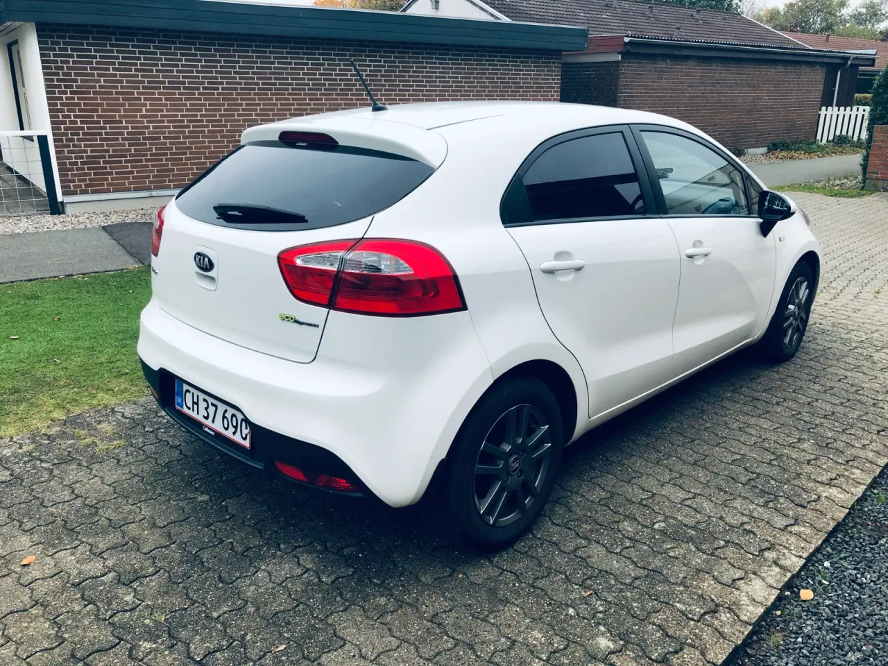 Billede 2 - Kia Rio CRDi 75 Active