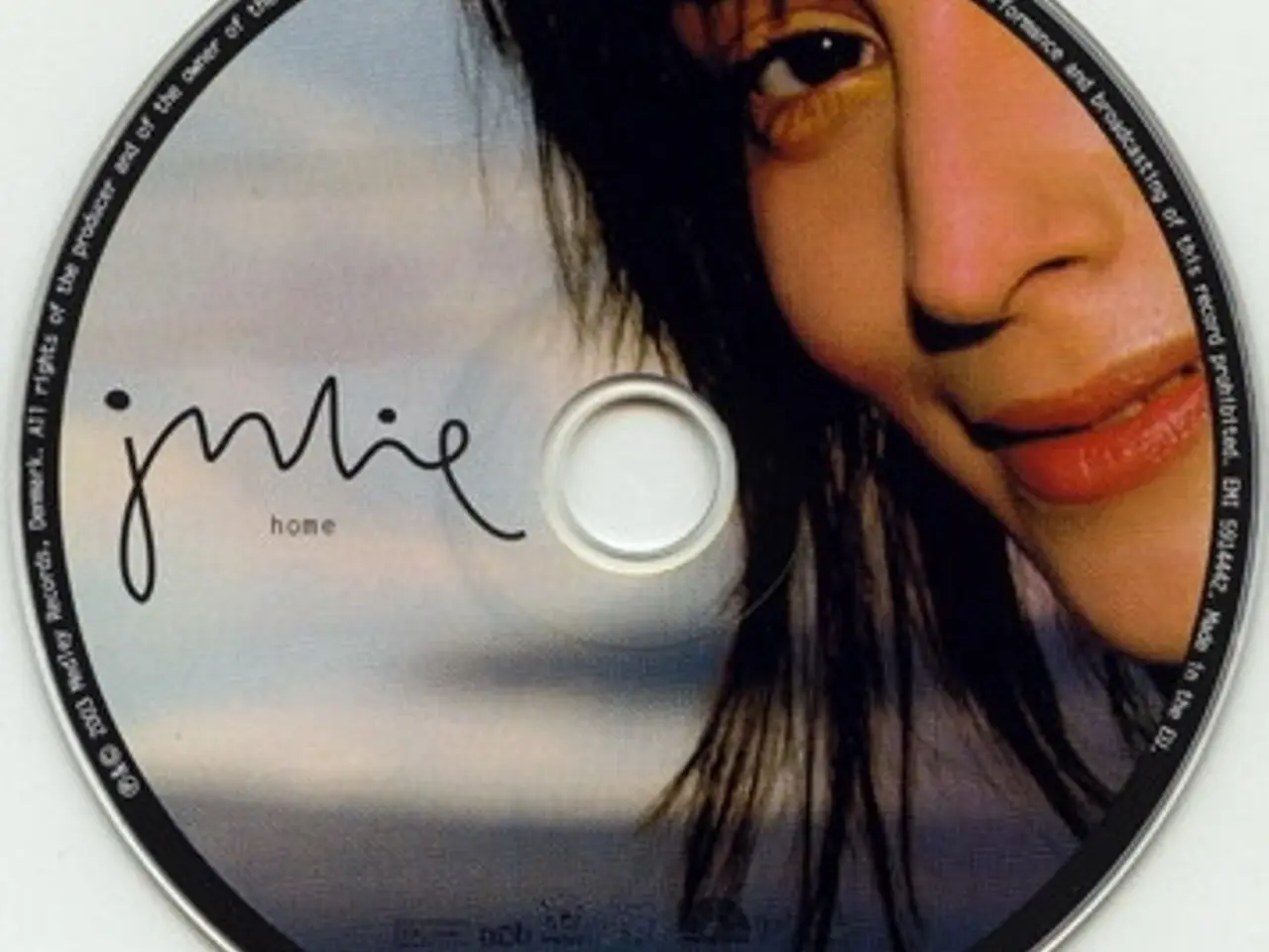 Billede 3 - Julie – Home – CD