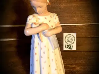 * Bing & Grøndahl; Mary - Pige med dukke (1721)
