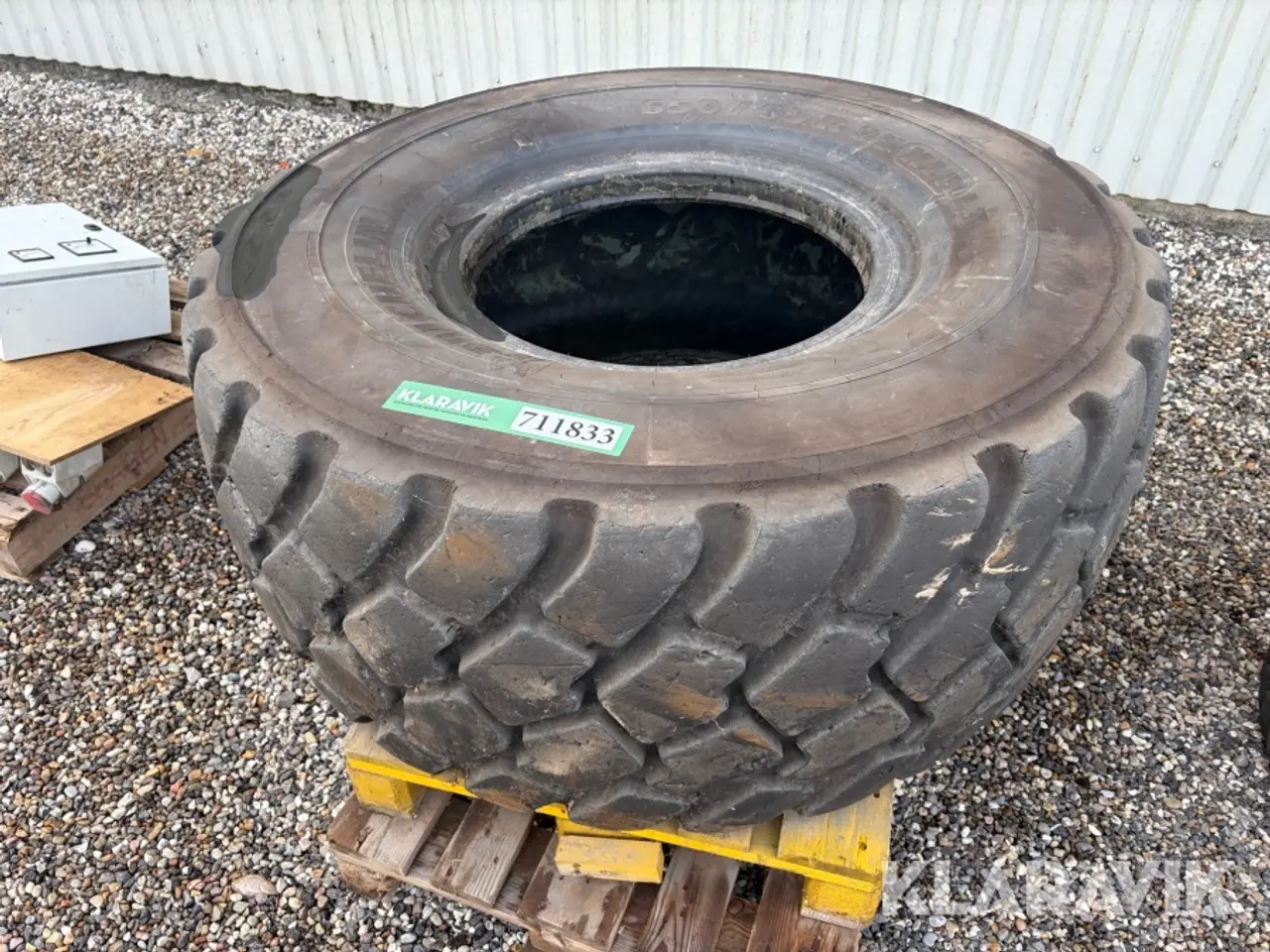 Billede 1 - Dæk Michelin 650/65R25