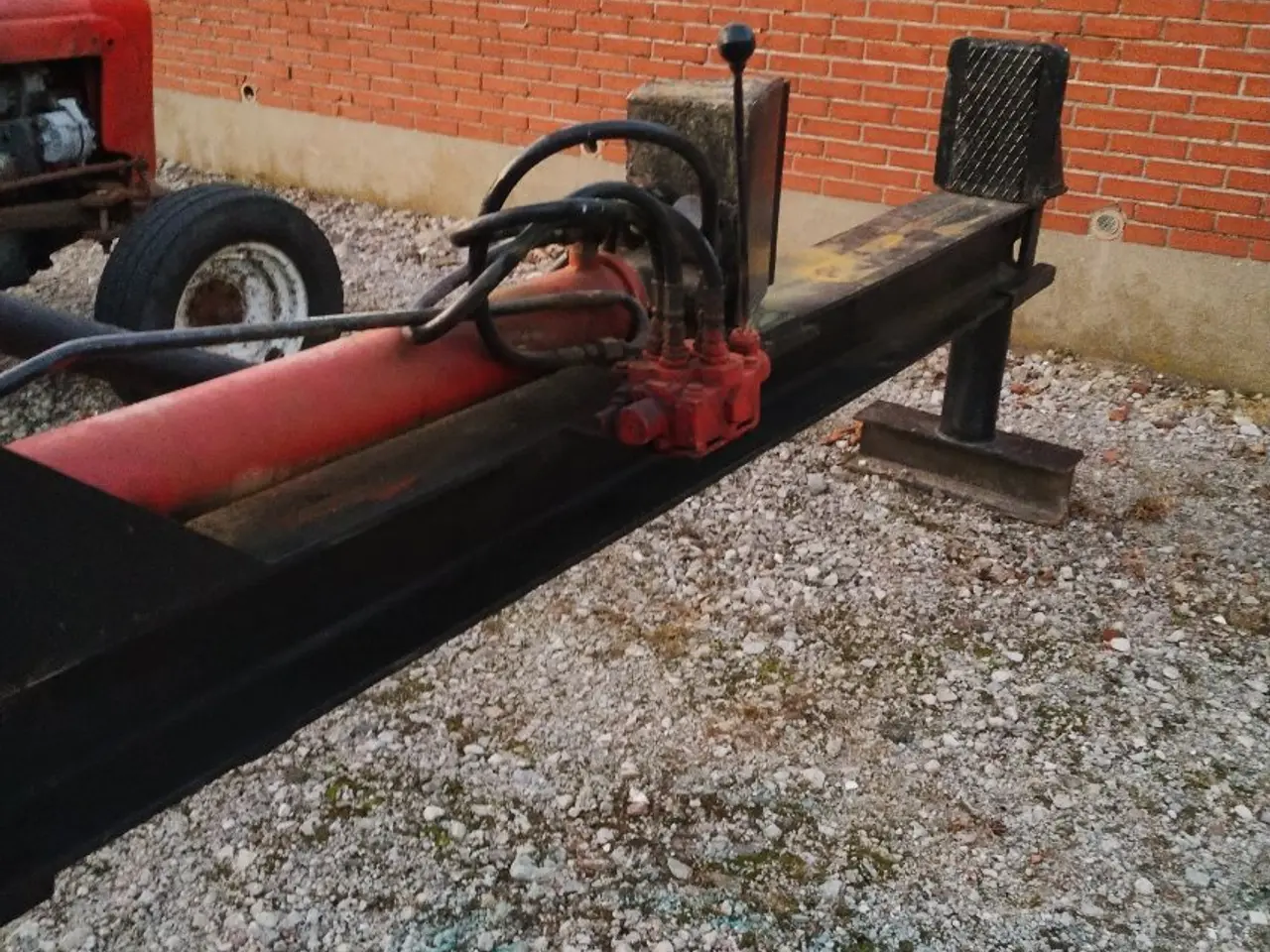 Billede 1 - trækløver 6500kr.Gasvandvarmer 1800 kr