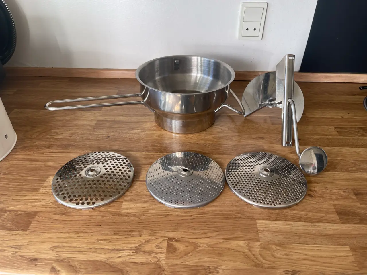 Billede 4 - Westmark tomatpresser
