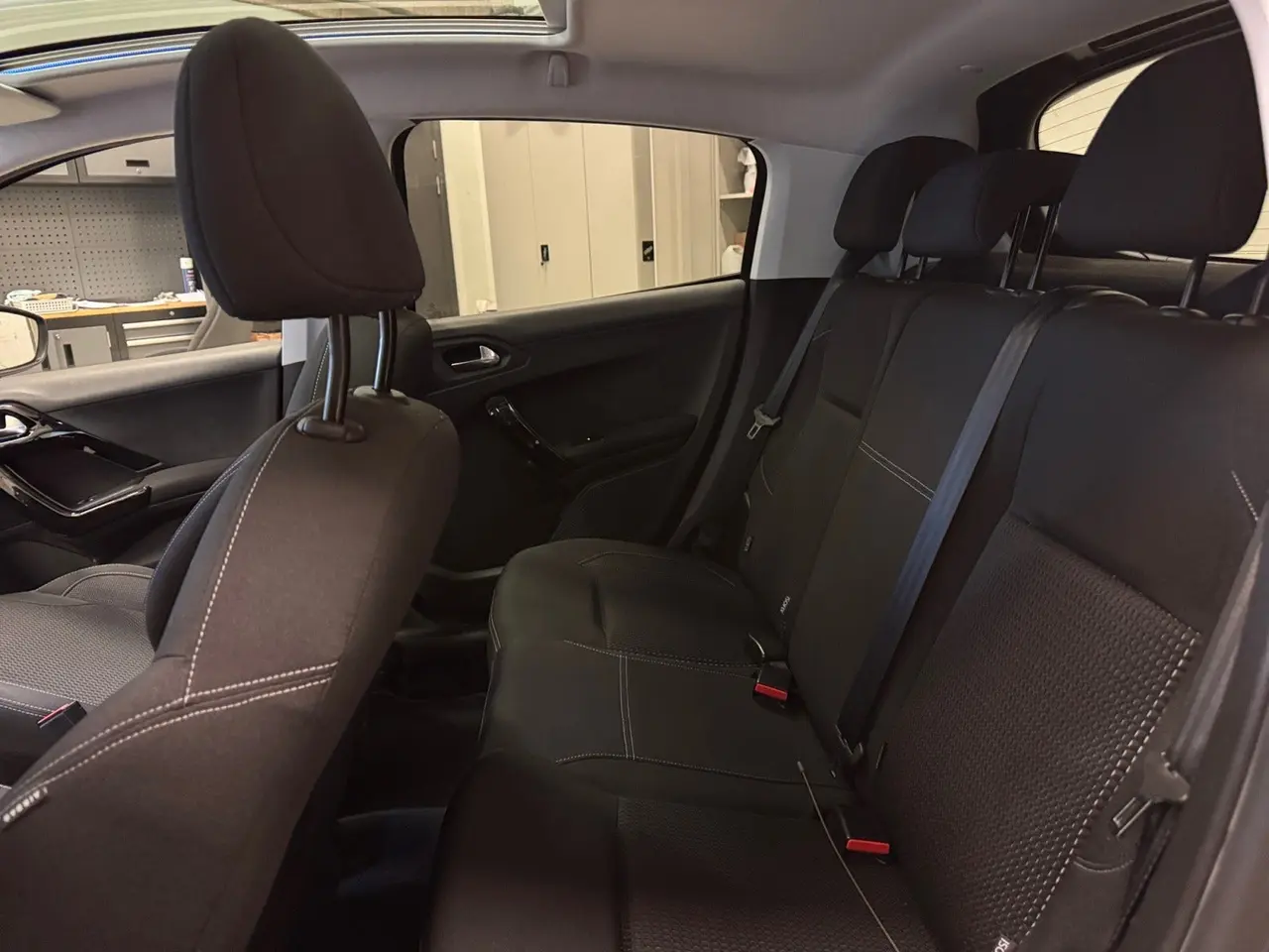 Billede 13 - Peugeot 208 1,5 BlueHDi 100 Allure Sky