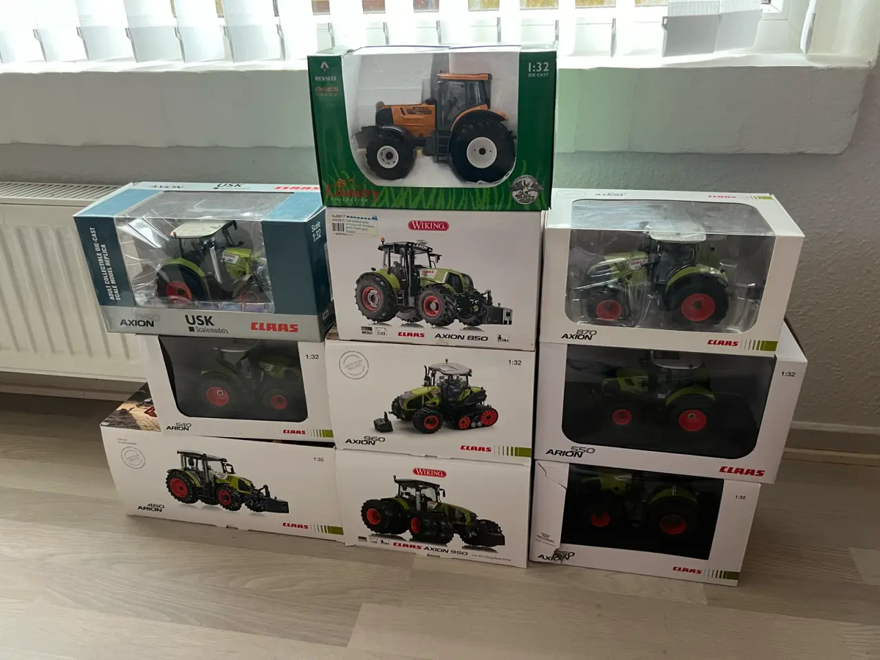 Billede 1 - Claas modeltraktor