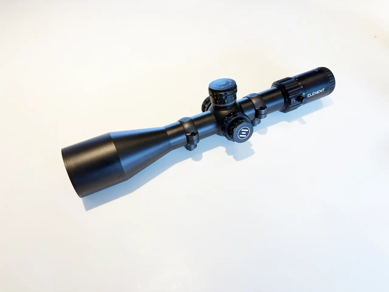 Billede 1 - ELEMENT OPTIK TITAN 5-25×56 FFP med oplyst sigte