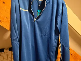 HALF ZIP SWEATSHIRT