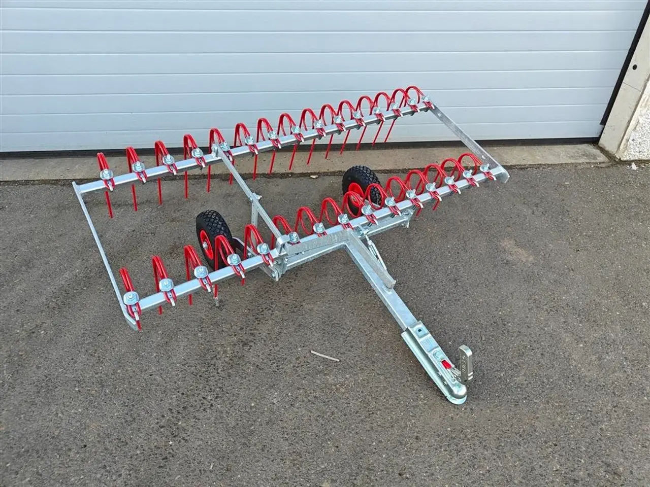 Billede 3 - Anker Bjerre Riven Gårdspladsharve 150cm Inkl. Kugletræk