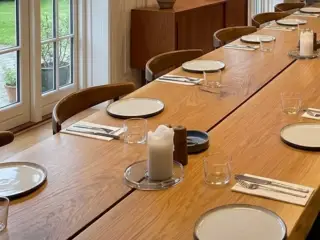 Unikt håndlavet snedkerbord