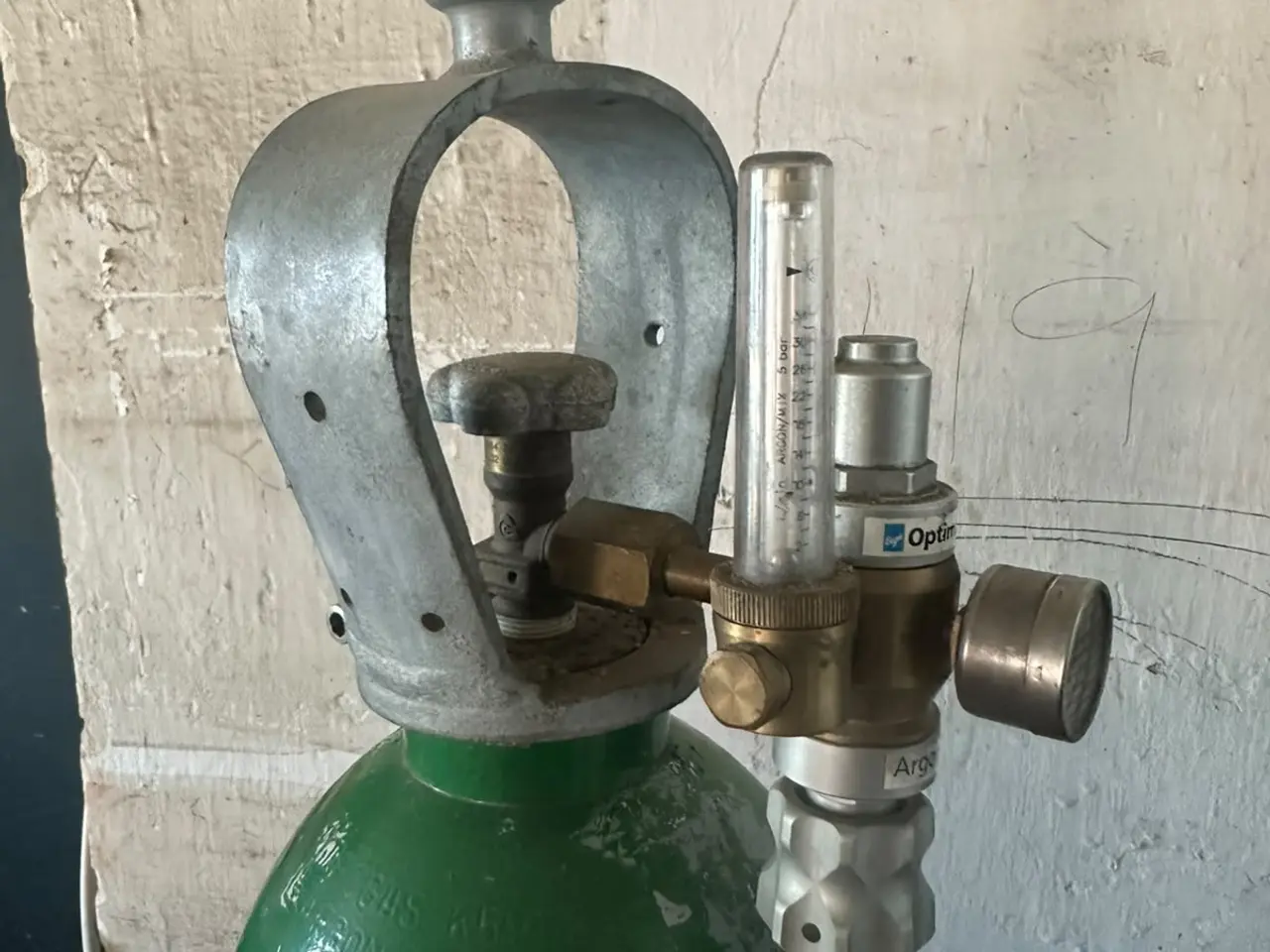 Billede 2 - 50 L Argon-Mix gasflaske med regulator