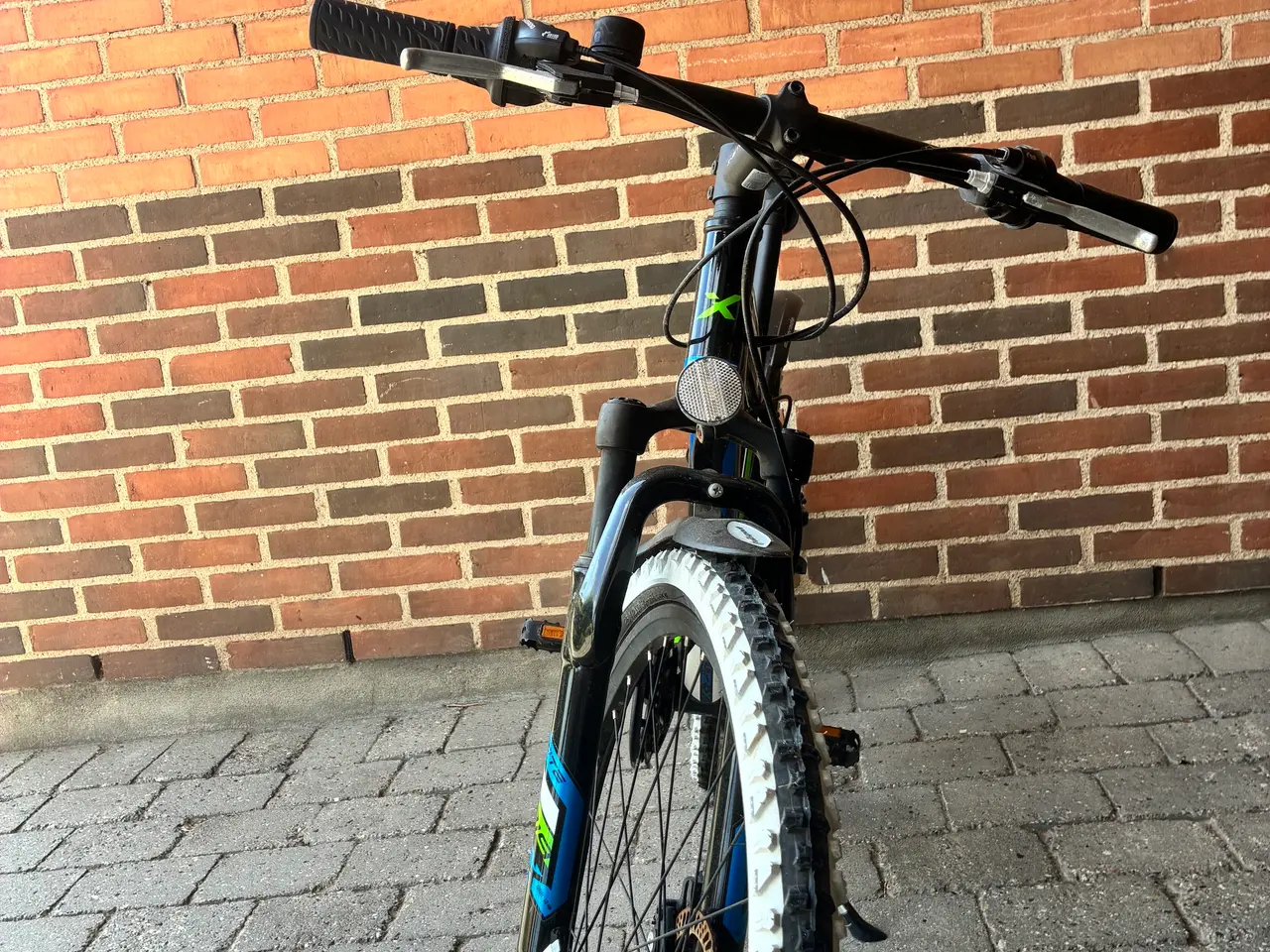 Billede 3 - Næste ny cykel. Ikke brugt mange gange.