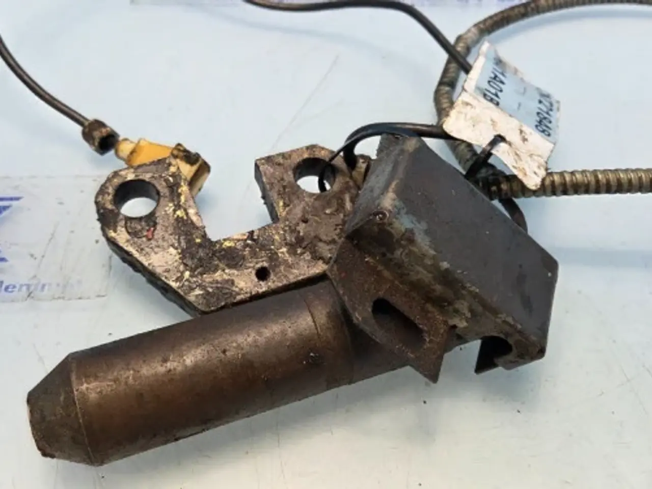 Billede 3 - Massey Ferguson 3060 Sensor Pin 3382356M2