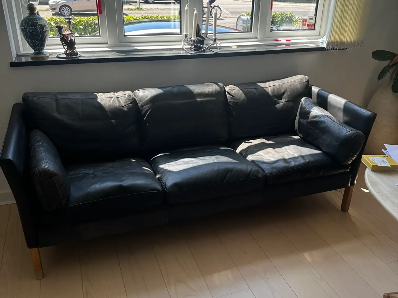 Billede 1 - Lædersofa i sort