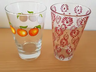 2 STK GLAS med motiver