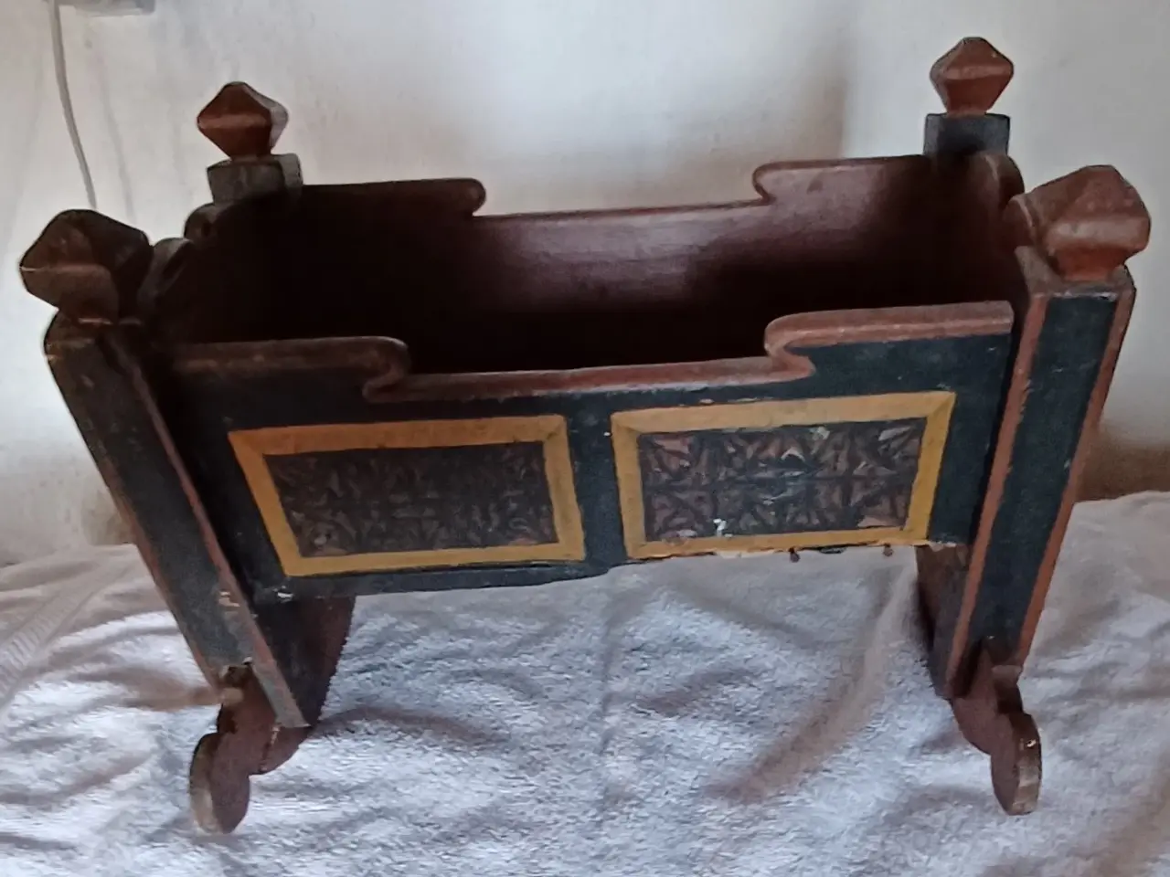 Billede 6 - Almue dukke-vugge 1809
