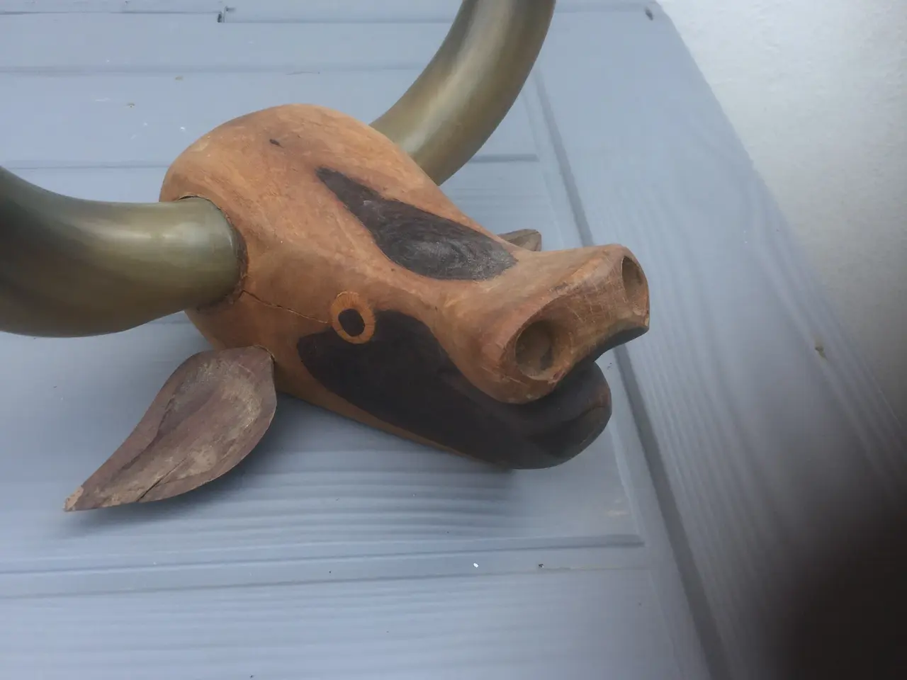 Billede 2 - Udskåret tyrehoved i træ