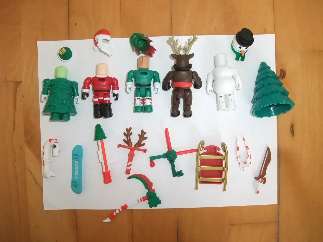 Billede 4 - Jule Roblox Figurer
