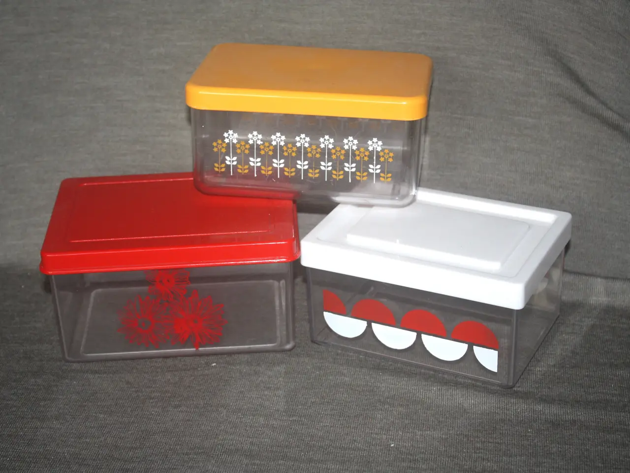Billede 1 - Retro dåse - stk.pris 30 kr.