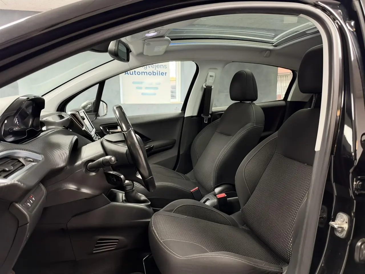 Billede 8 - Peugeot 208 1,6 BlueHDi Desire Sky 100HK 5d