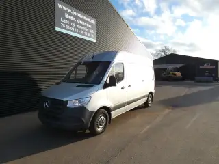 Mercedes-Benz Sprinter 314 2,1 CDI A2 143HK Van Aut.
