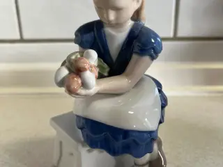Kongelig figur Ida med blomsterne