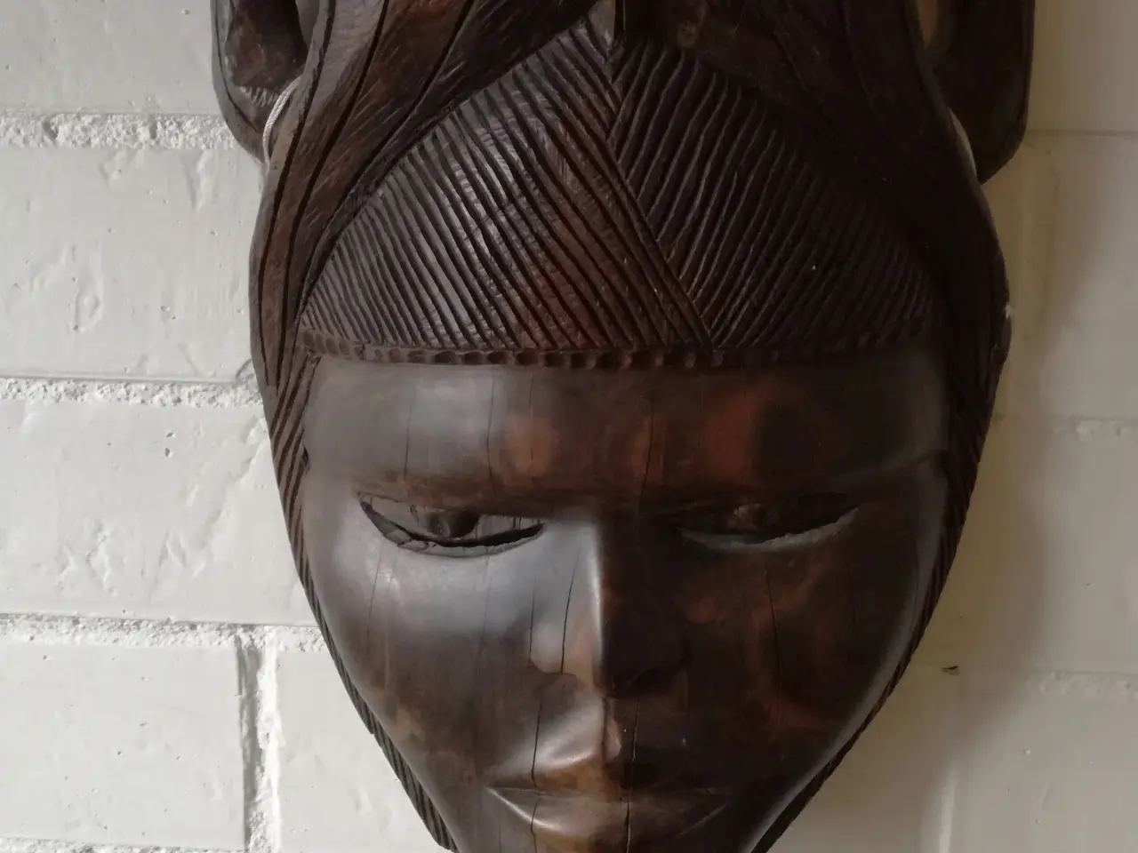Billede 1 - Gammel afrikansk maske i træ