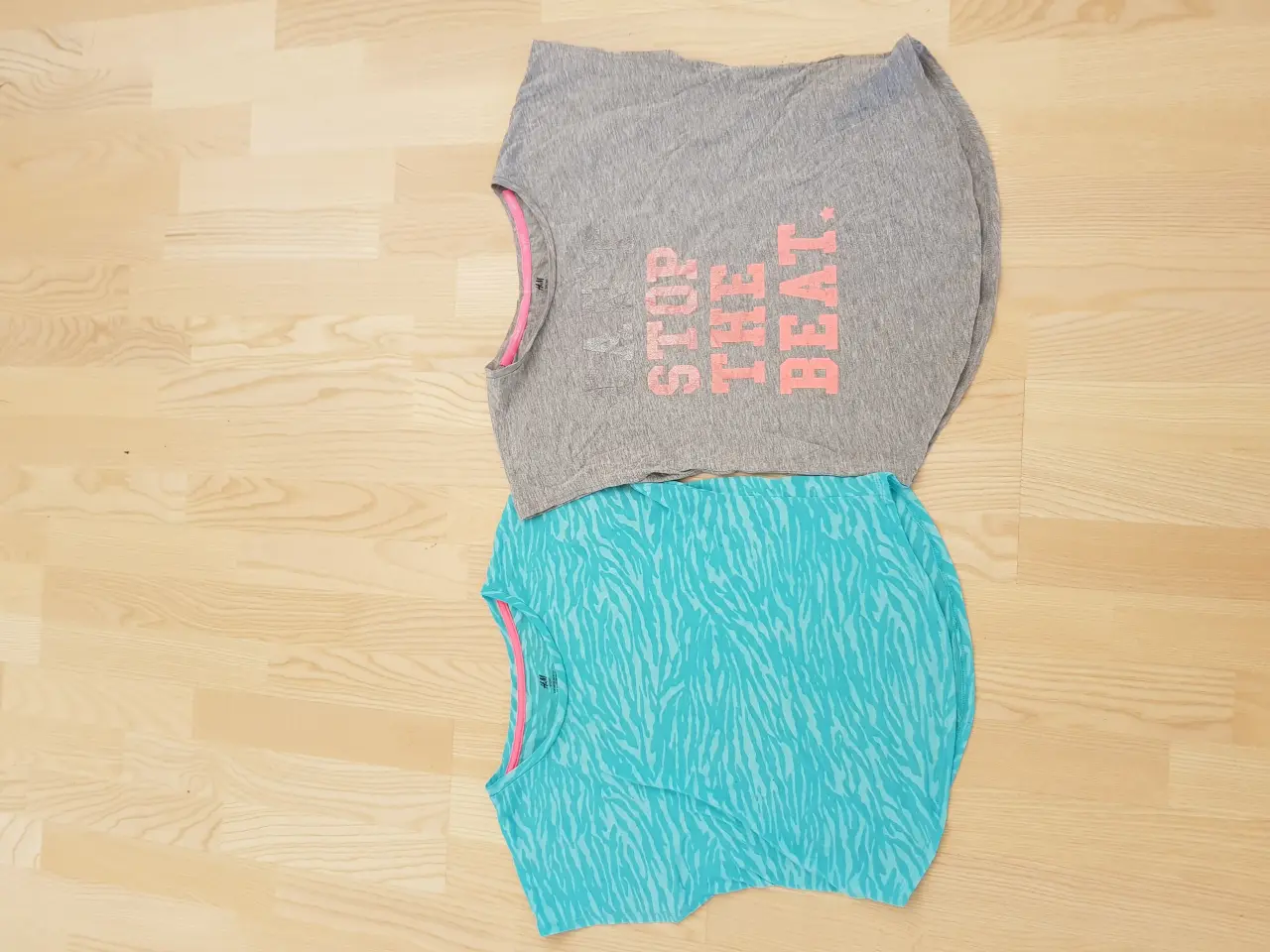 Billede 1 - T-shirt str. 146