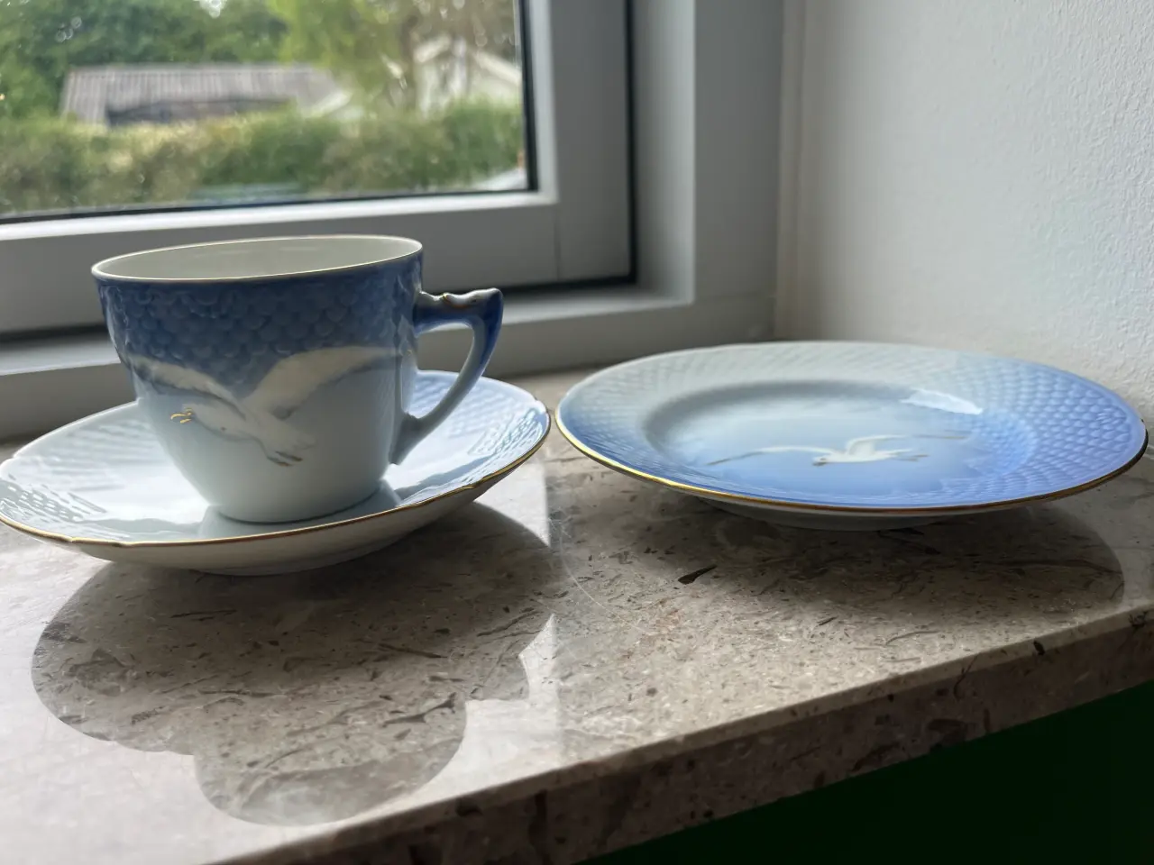 Billede 1 - Mågestel Kaffekop, underkop og dessert tallerken