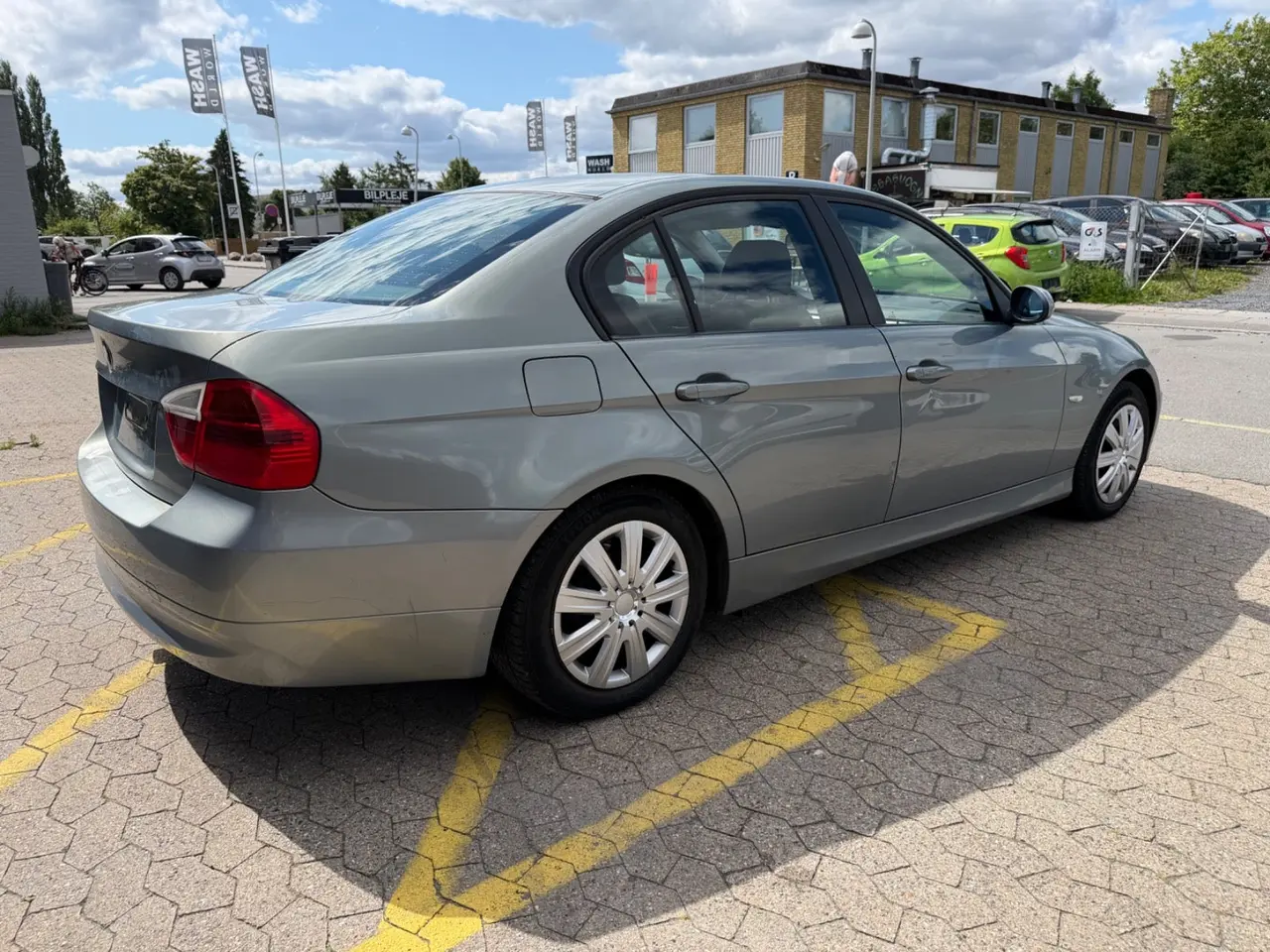 Billede 3 - BMW 320i 2,0