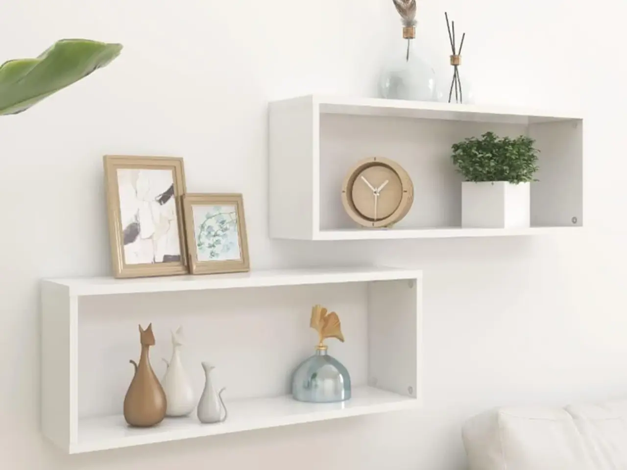 Billede 1 - Væghylder 2 stk. 60x15x23 cm kubeformet konstrueret træ hvid