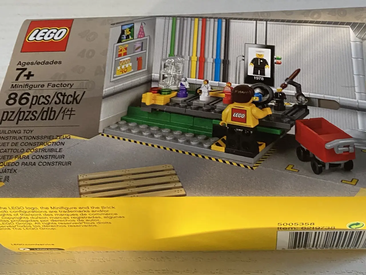 Billede 2 - LEGO-Fabrik af minifigurer 5005358