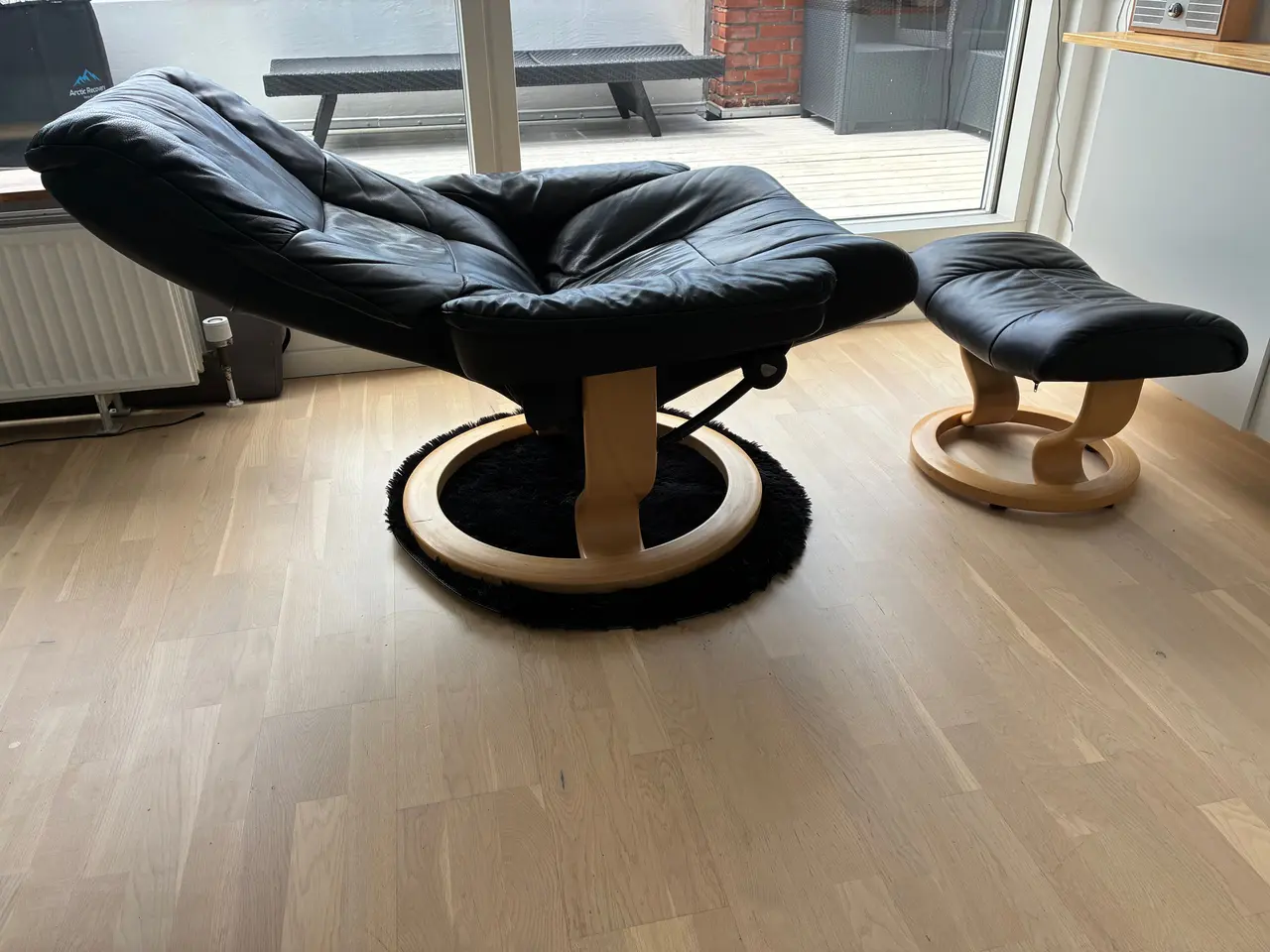 Billede 2 - Stressless lænestol sort læder med skammel