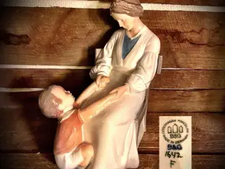 * Bing & Grøndahl; Dickies Mama - Mor og søn (1642