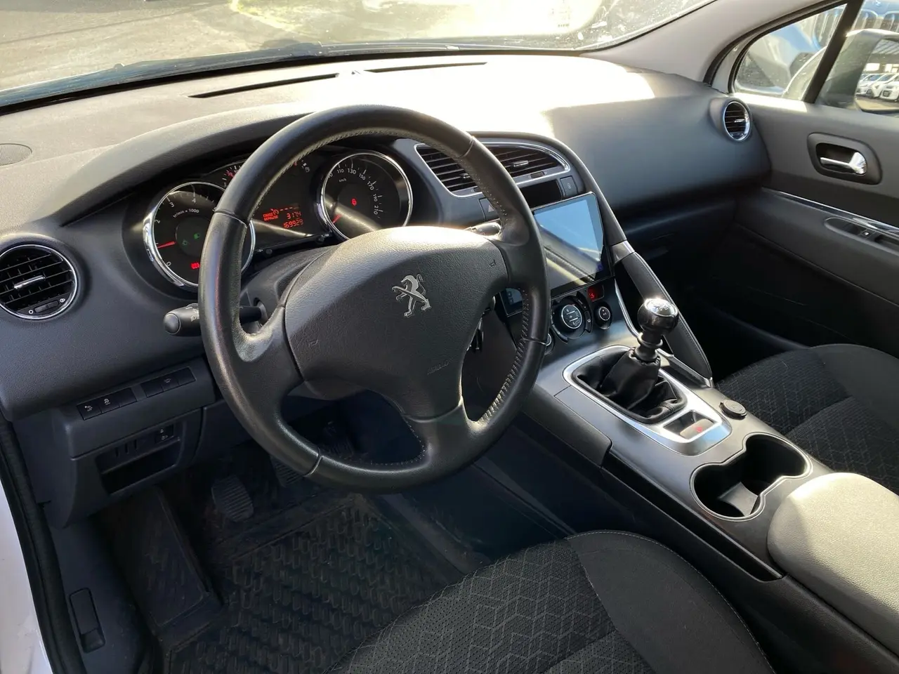 Billede 9 - Peugeot 3008 1,2 e-THP Active 130HK 5d 6g