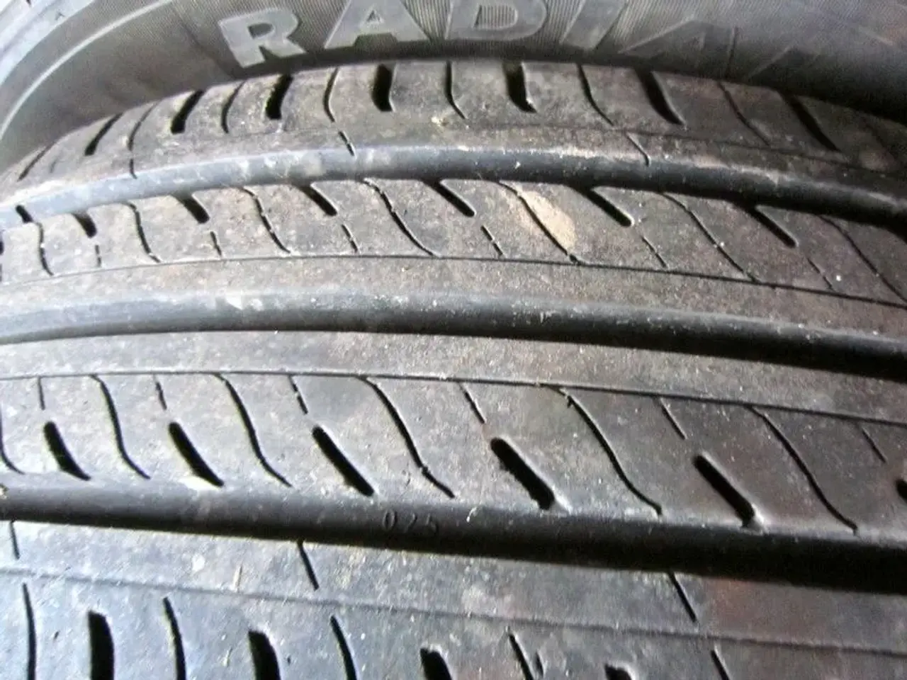 Billede 5 - 15" suv 205/70/15" Goodride