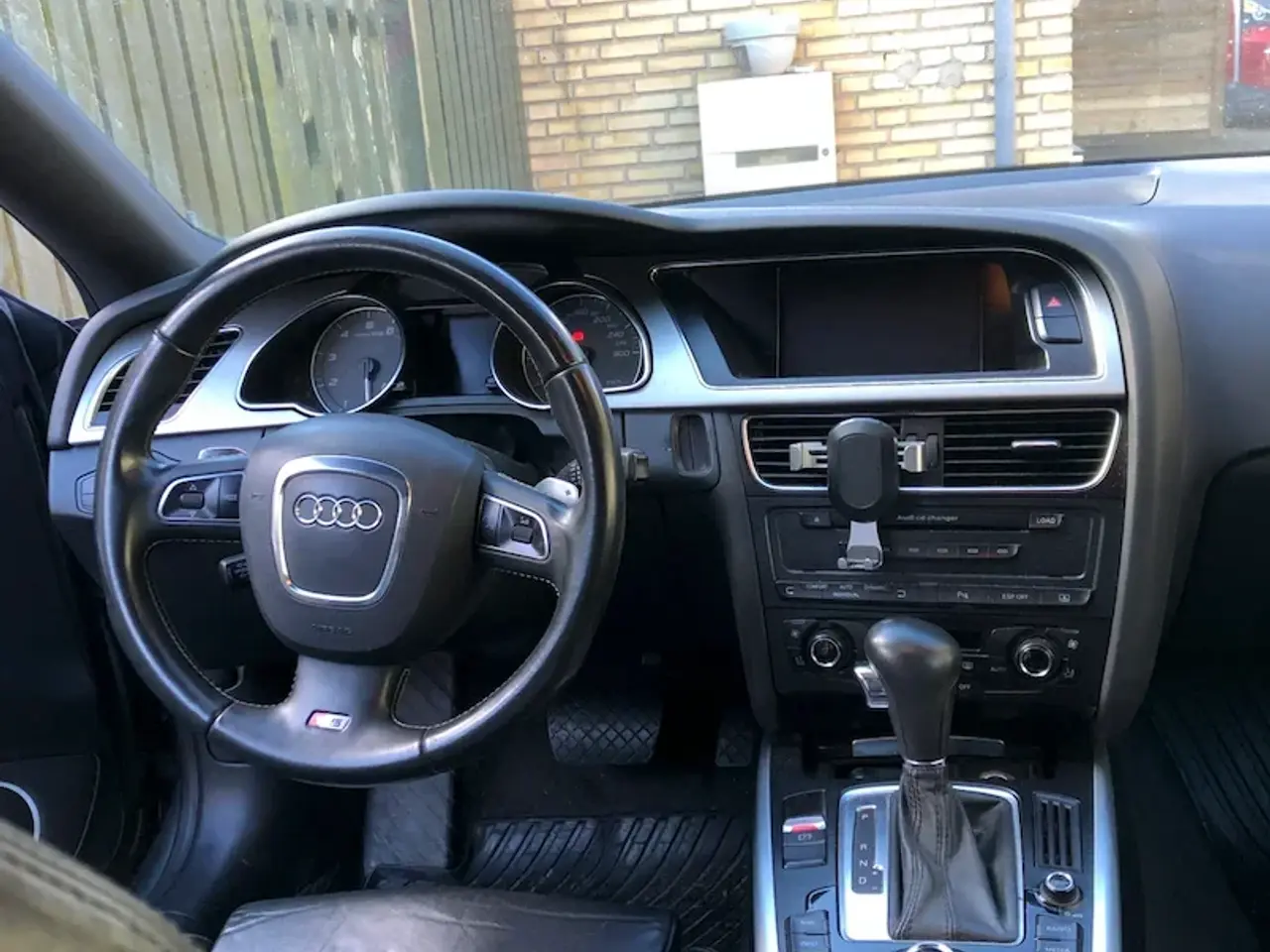 Billede 10 - Audi S5 4,2 FSi Coupé quattro S-tr.